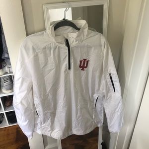 IU windbreaker/rain pullover